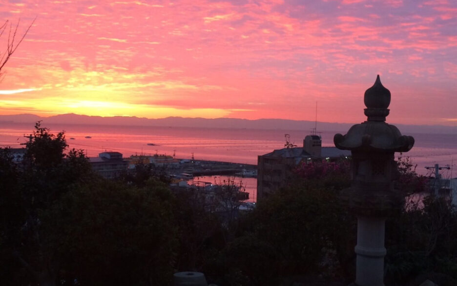 180° Ocean View House in Shioya