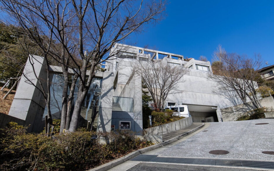 【Rented】> Peaceful area of Paramount Rokko Apartment Complex