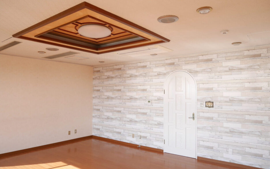 【Rented】 Top-floor 3SLDK Condo in Nada-ku with Panoramic Views For 165,000 per Month