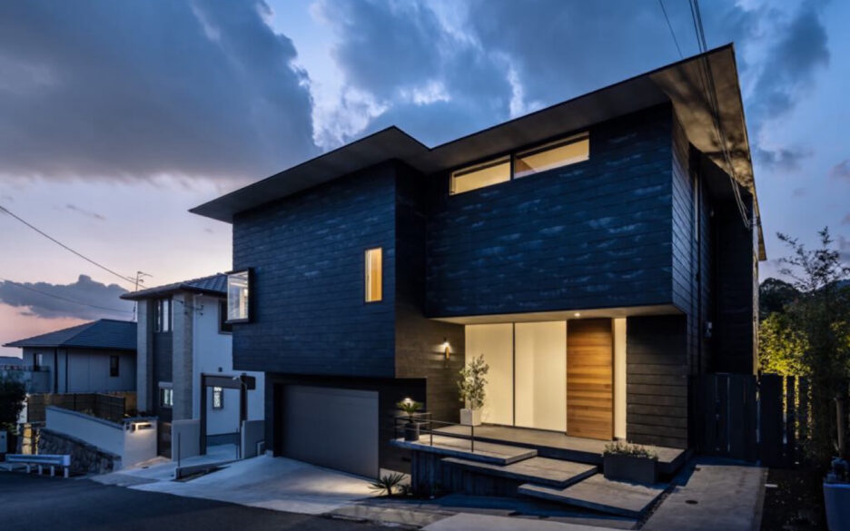 【SOLD】 KOBE  ARCHITECTURALLY-DESIGNED HOUSE