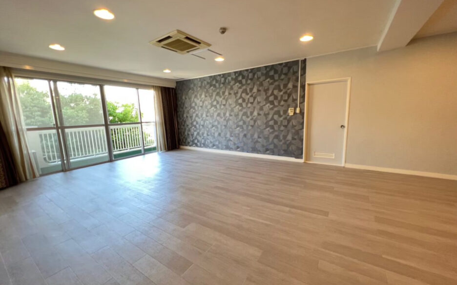【Rented】Kobe Newly Renovated Western Style Apartment