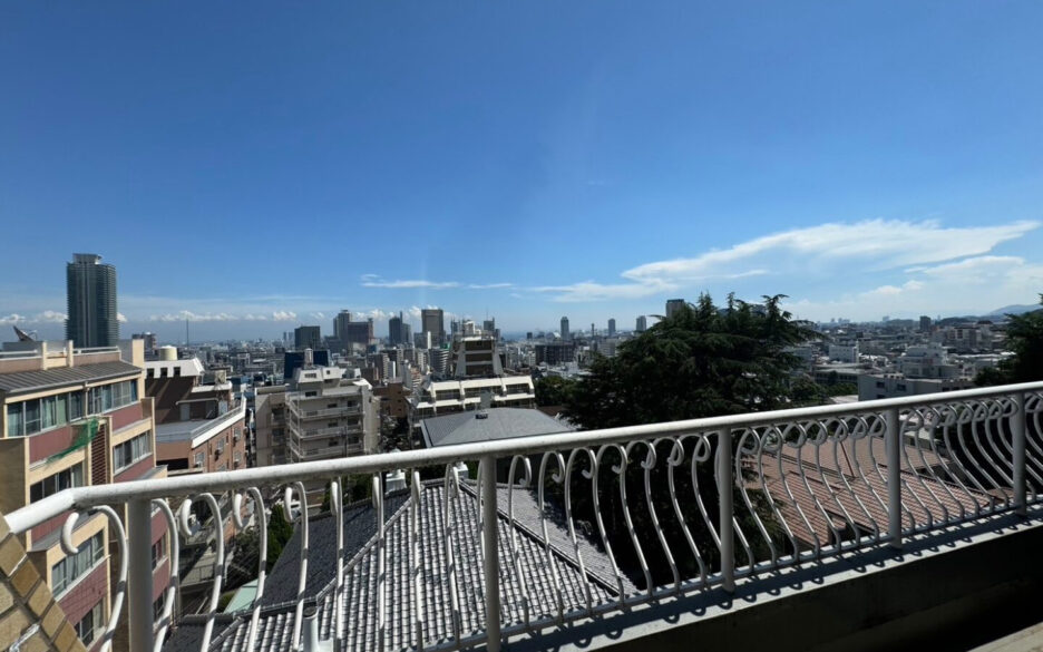 [Rented] 125.04 sqm 3LDK Apartment with a View of Mountains, City and Sea