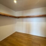 Master Bedroom - Walk-in-closet