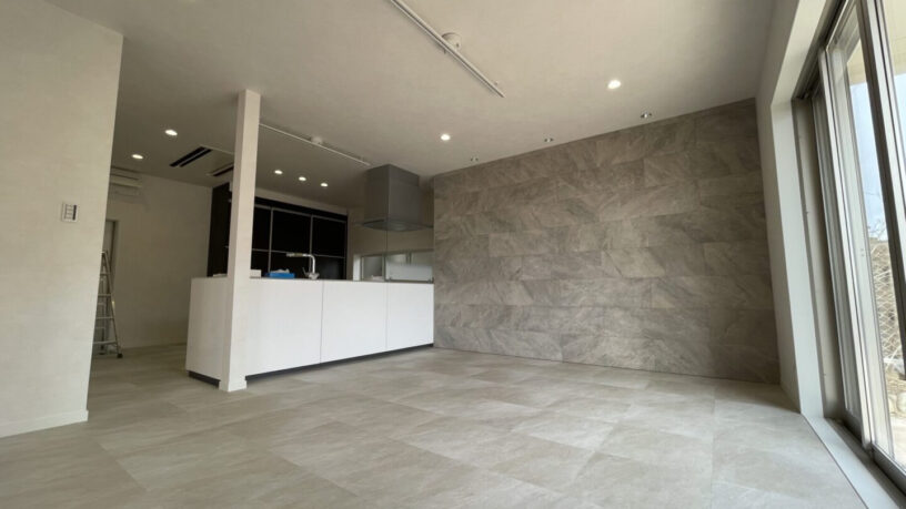 Living room - Dining area