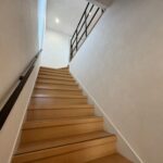 to the 2nd floor
