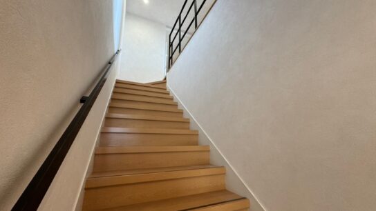 to the 2nd floor