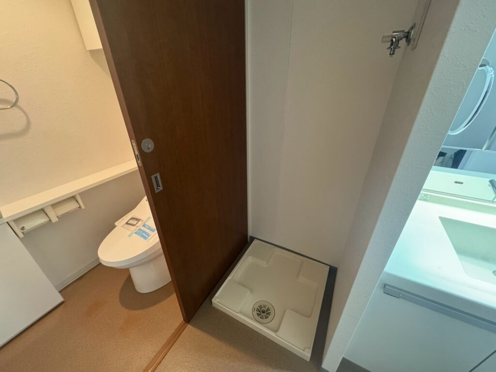 Drain pan for washer