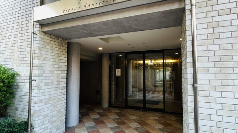 Bldg. entrance