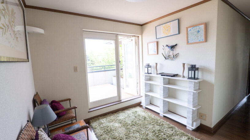 Cozy corner and door to balcony