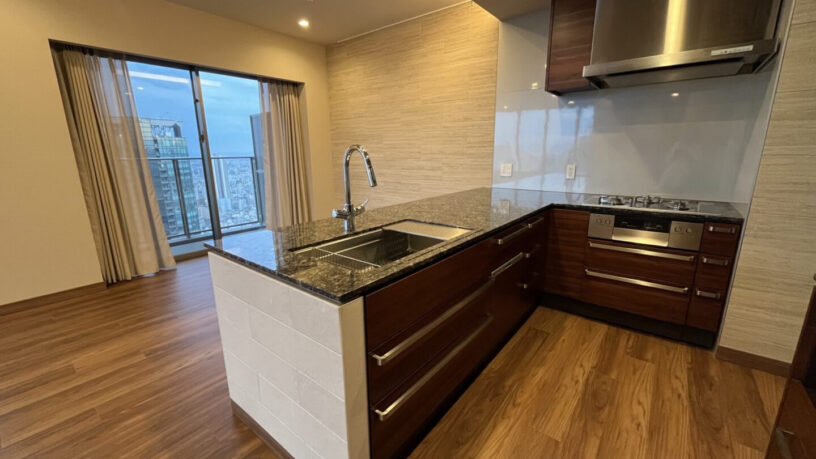 LDK - Kitchen