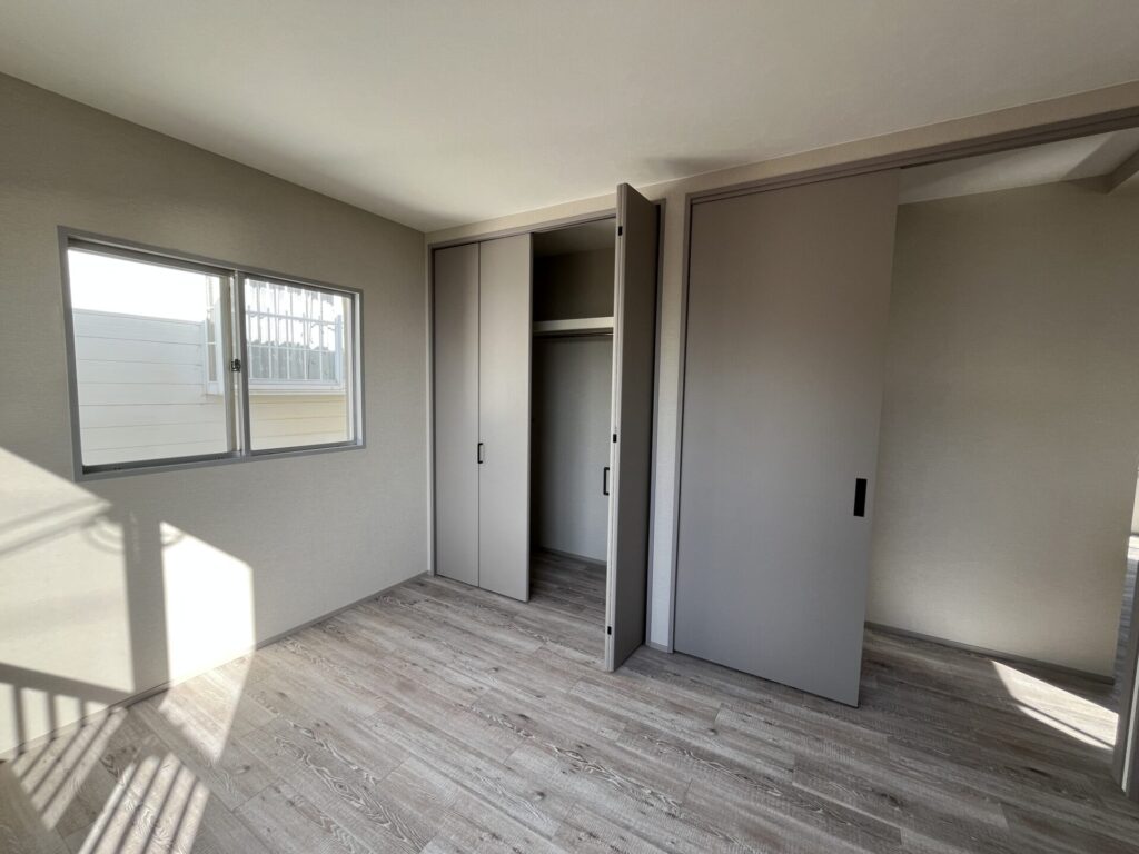 2F - Bedroom